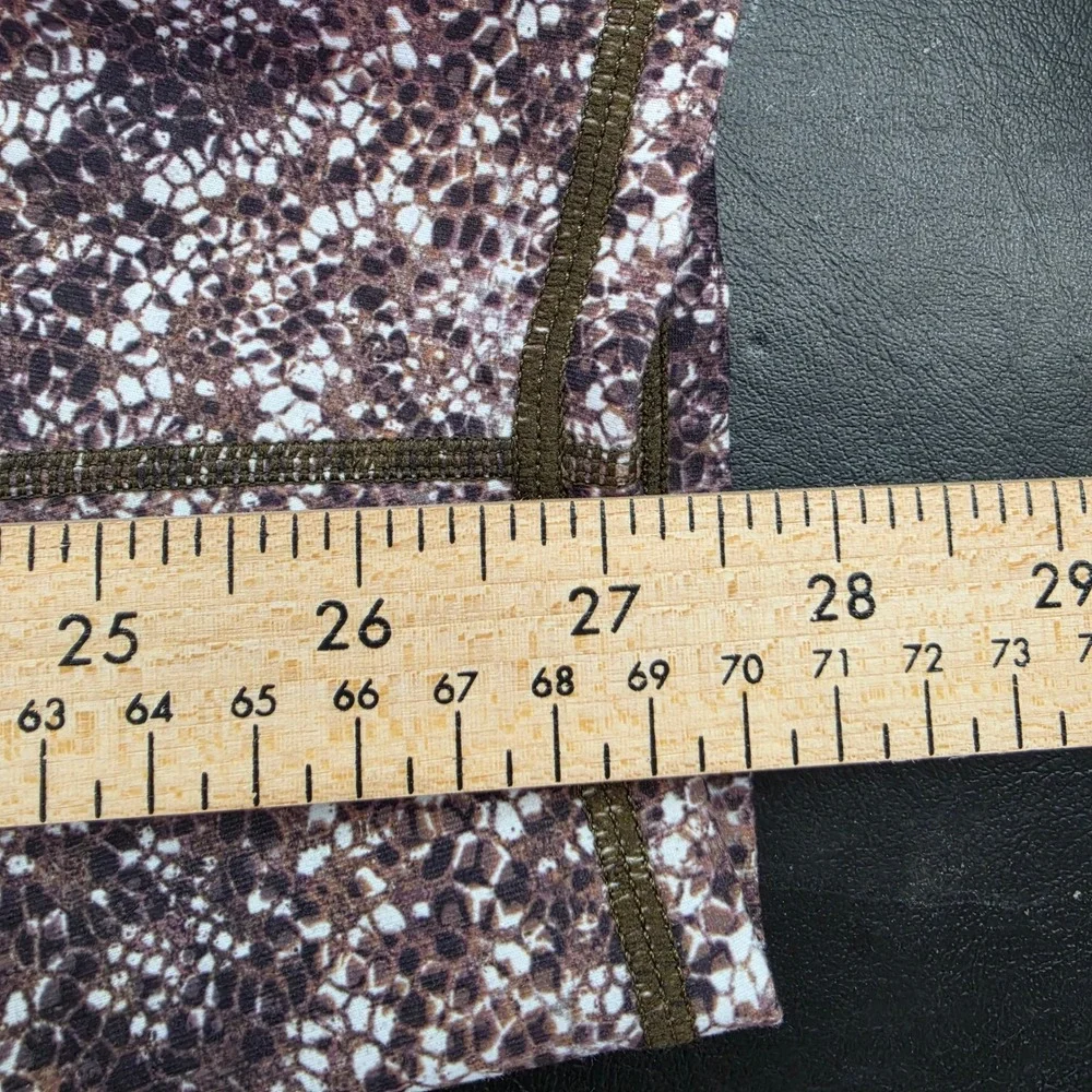 XXL‎ Fabletics High Waisted Animal Print Leggings Brown Snakeskin Pattern